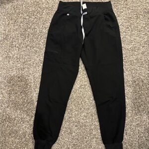 FIGS Black Small Zamora Jogger Scrubs